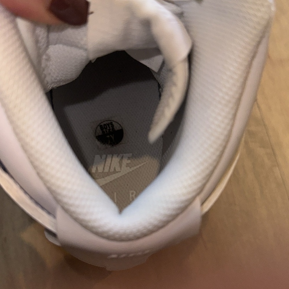 Nike Air Force 1 High Top Sneakers - Picture 7 of 12